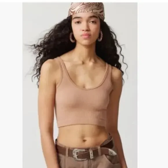 Urban Outfitters Out From Under Drew Seamless Bra Top in Light Sand size M - Picture 2 of 8